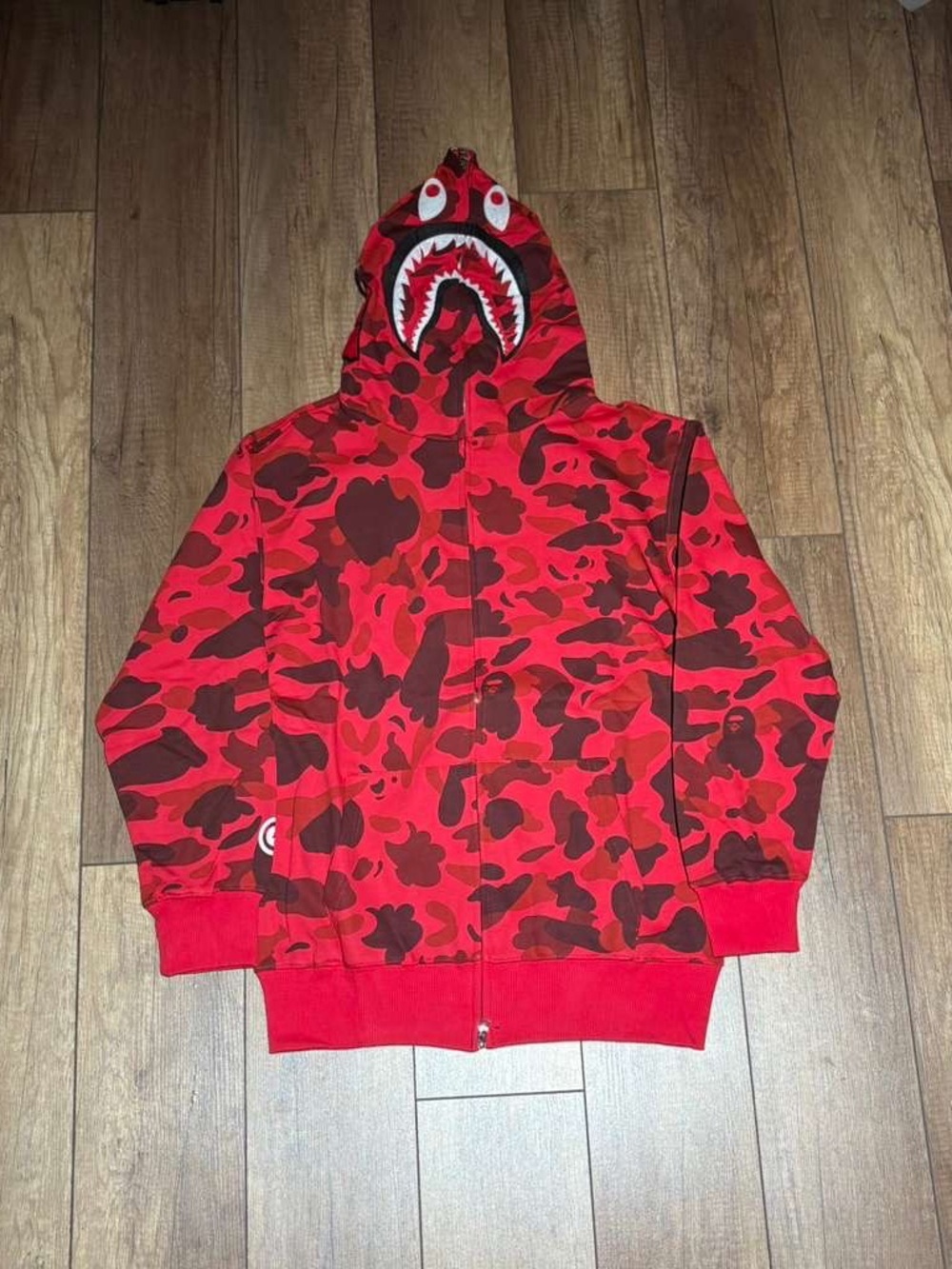 A Bathing Ape BAPE Shark Red Camo Zip Up Hoodie Sweater Brand New